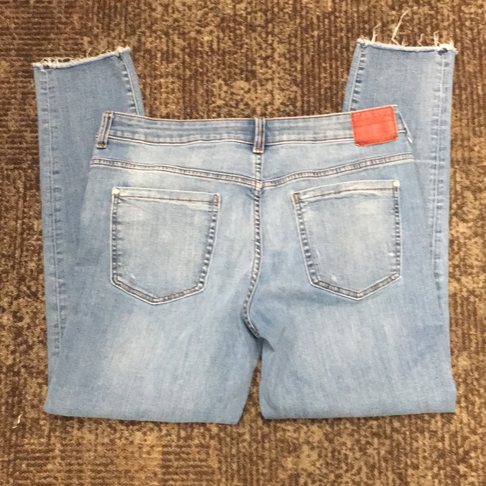 JEANS - 5 pounds of jeans.  All size 4-6, mostly 4 - Picture 2 of 14